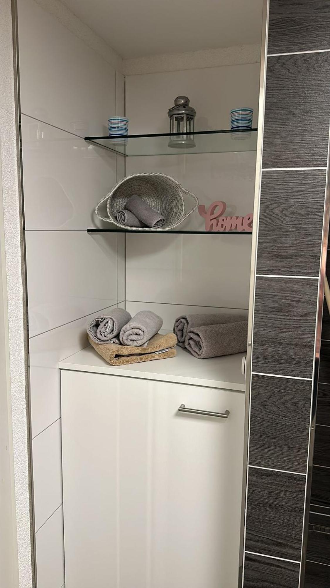 Schoene Ferienwohnung T&N Im Weserbergland Emmerthal Bagian luar foto